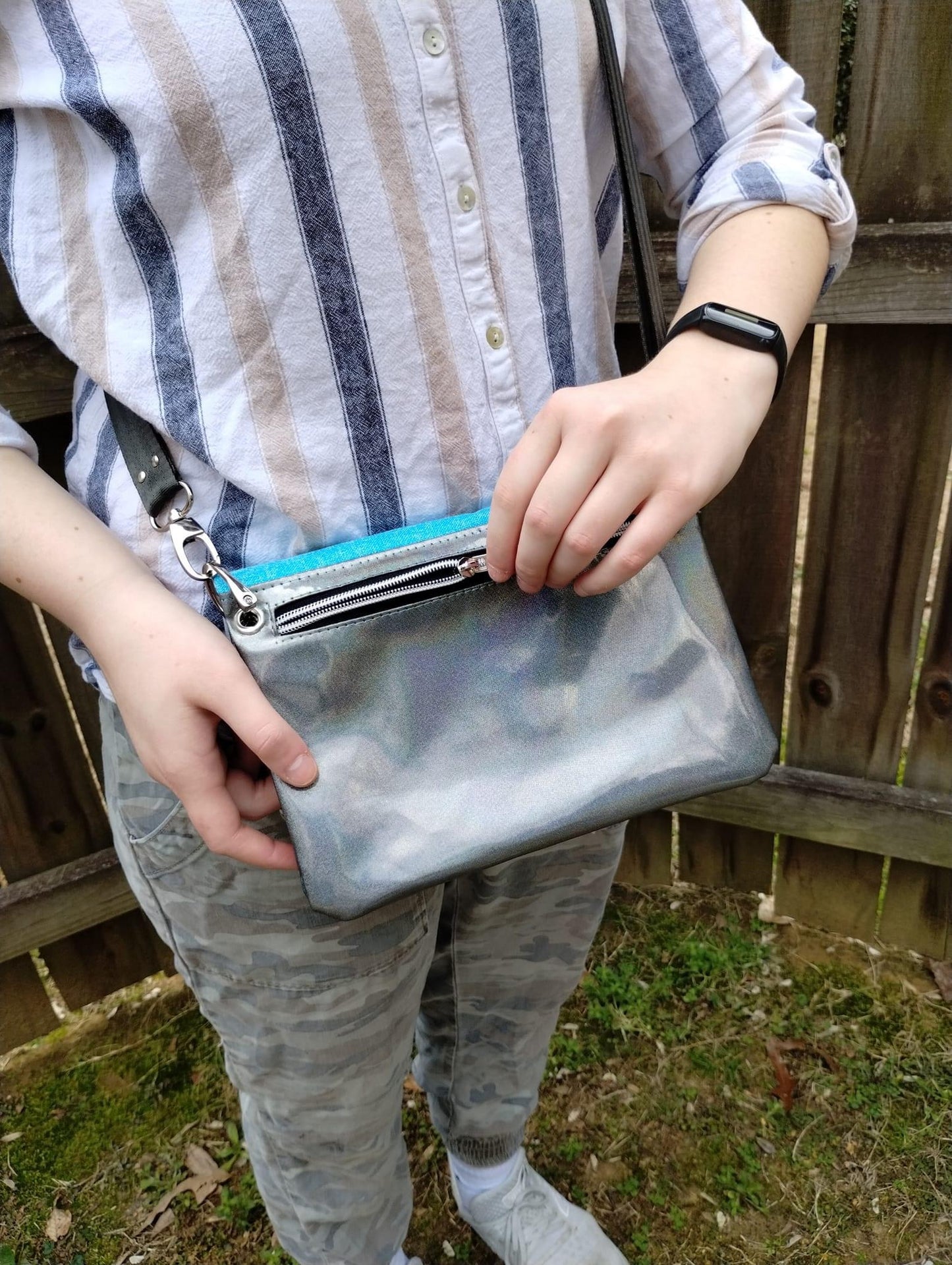 Songbird Crossbody PDF sewing pattern (includes SVGs & Projector)
