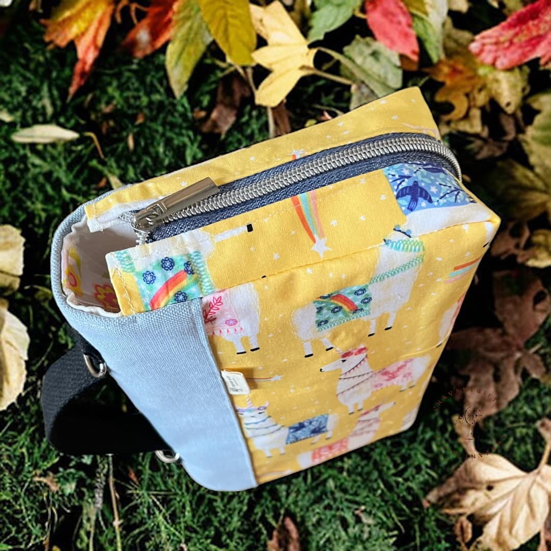 Honeycomb Cover PDF Sewing Pattern (Includes Projector files)
