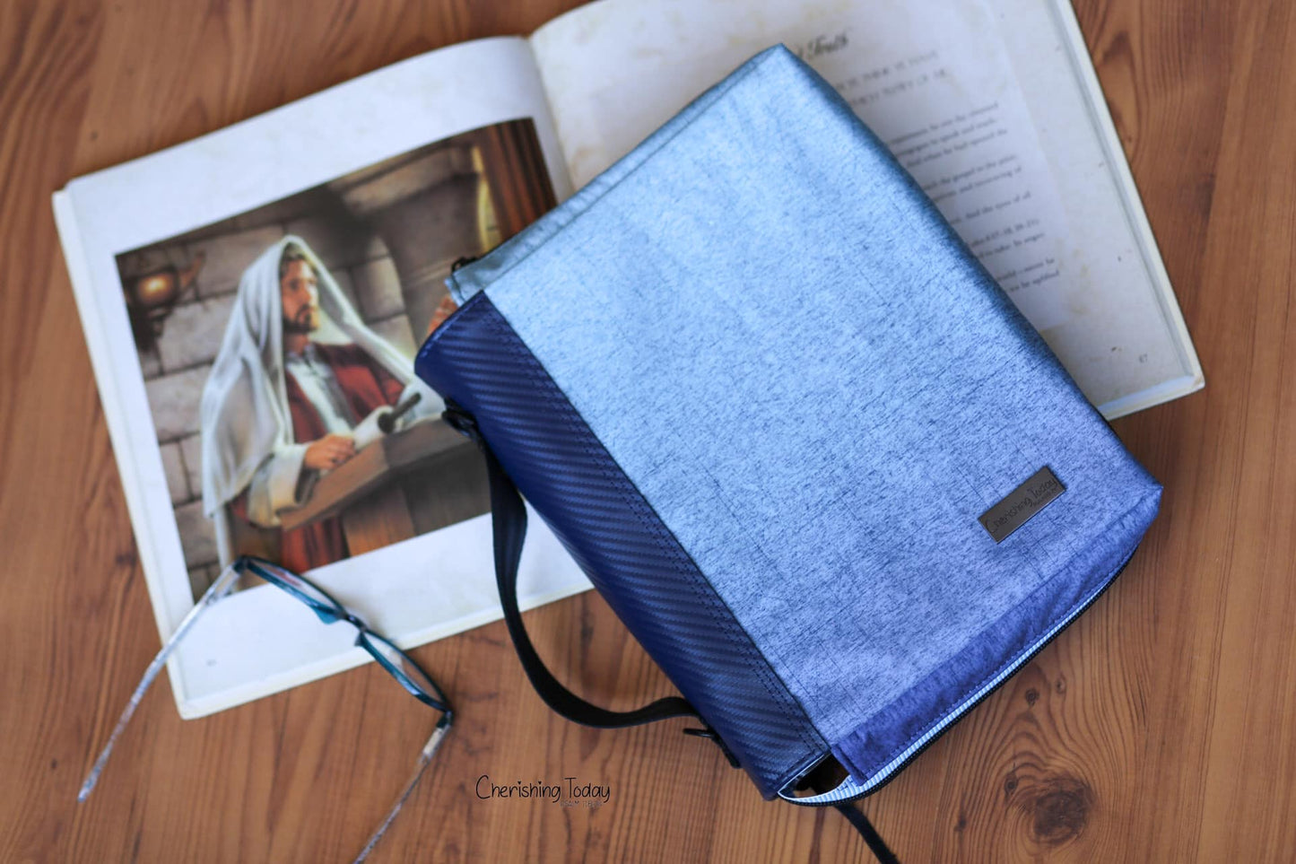 Honeycomb Cover PDF Sewing Pattern (Includes Projector files)
