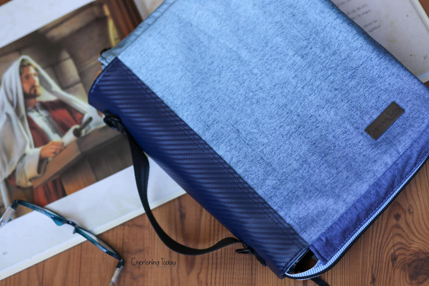 Honeycomb Cover PDF Sewing Pattern (Includes Projector files)