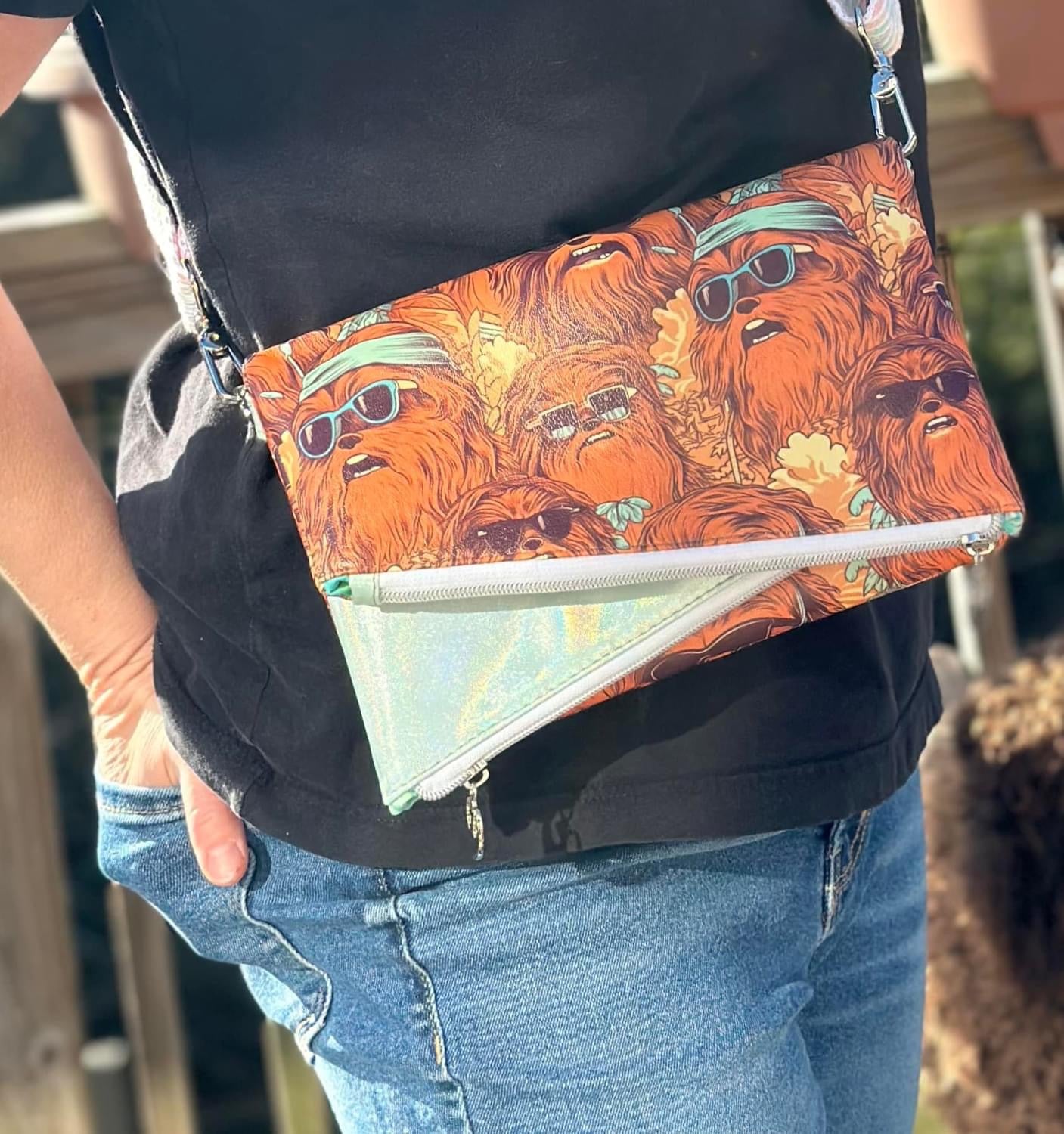 Songbird Crossbody PDF sewing pattern (includes SVGs & Projector)