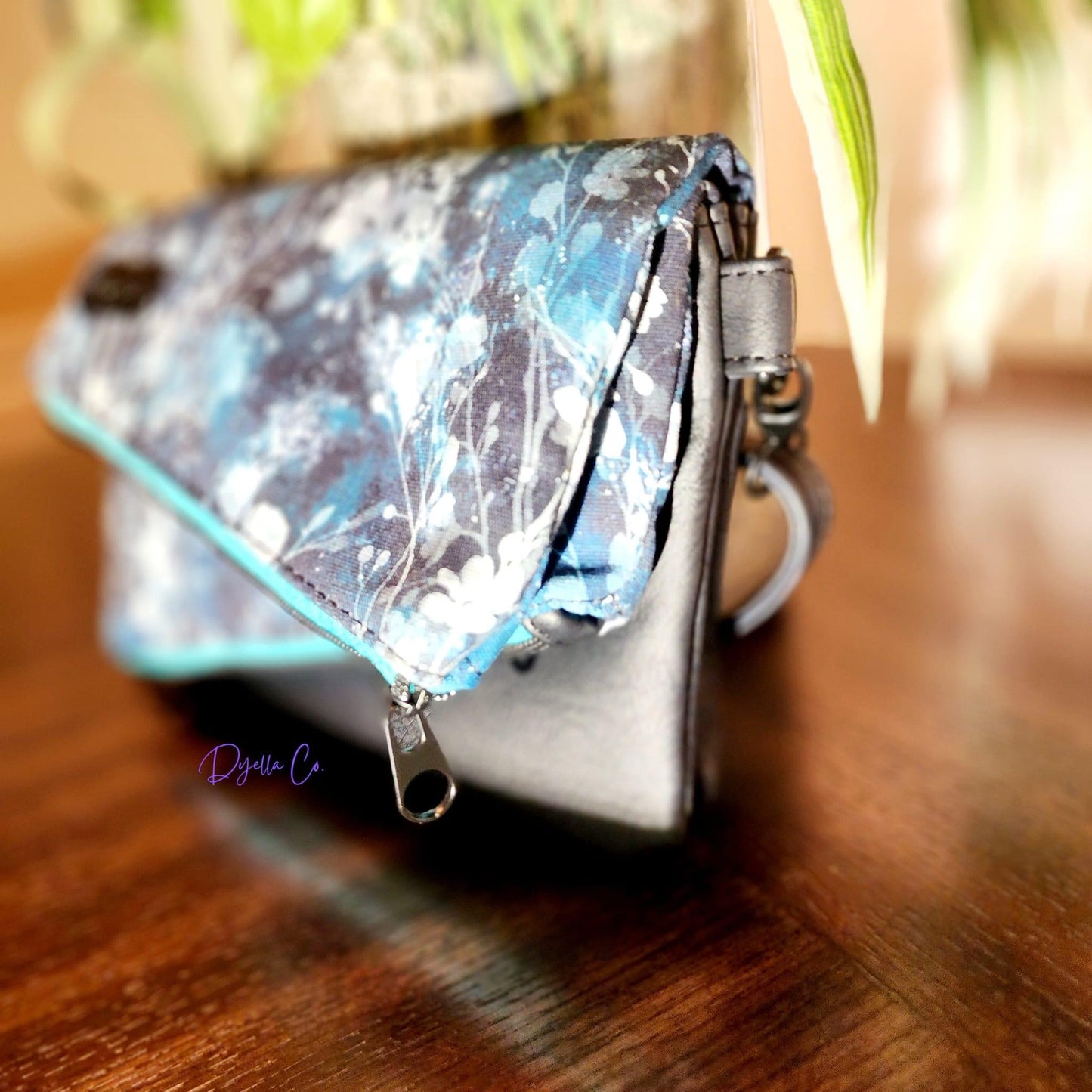 Songbird Crossbody PDF sewing pattern (includes SVGs & Projector)