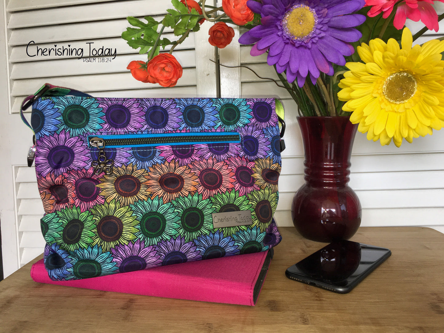 Blossom Shoulder/Crossbody PDF sewing pattern (includes SVGs)