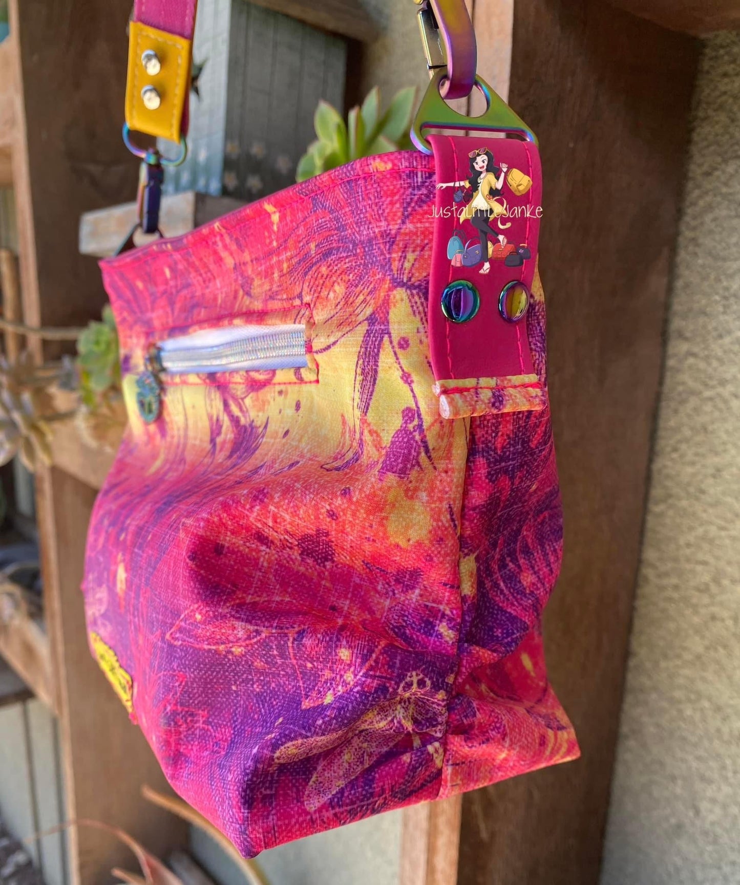 Blossom Shoulder/Crossbody PDF sewing pattern (includes SVGs)