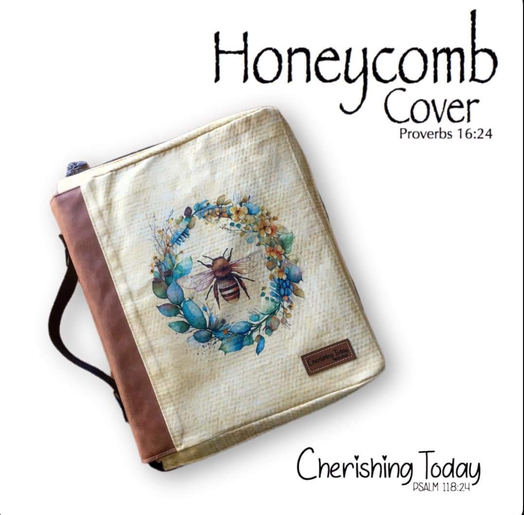 Honeycomb Cover PDF Sewing Pattern (Includes Projector files)