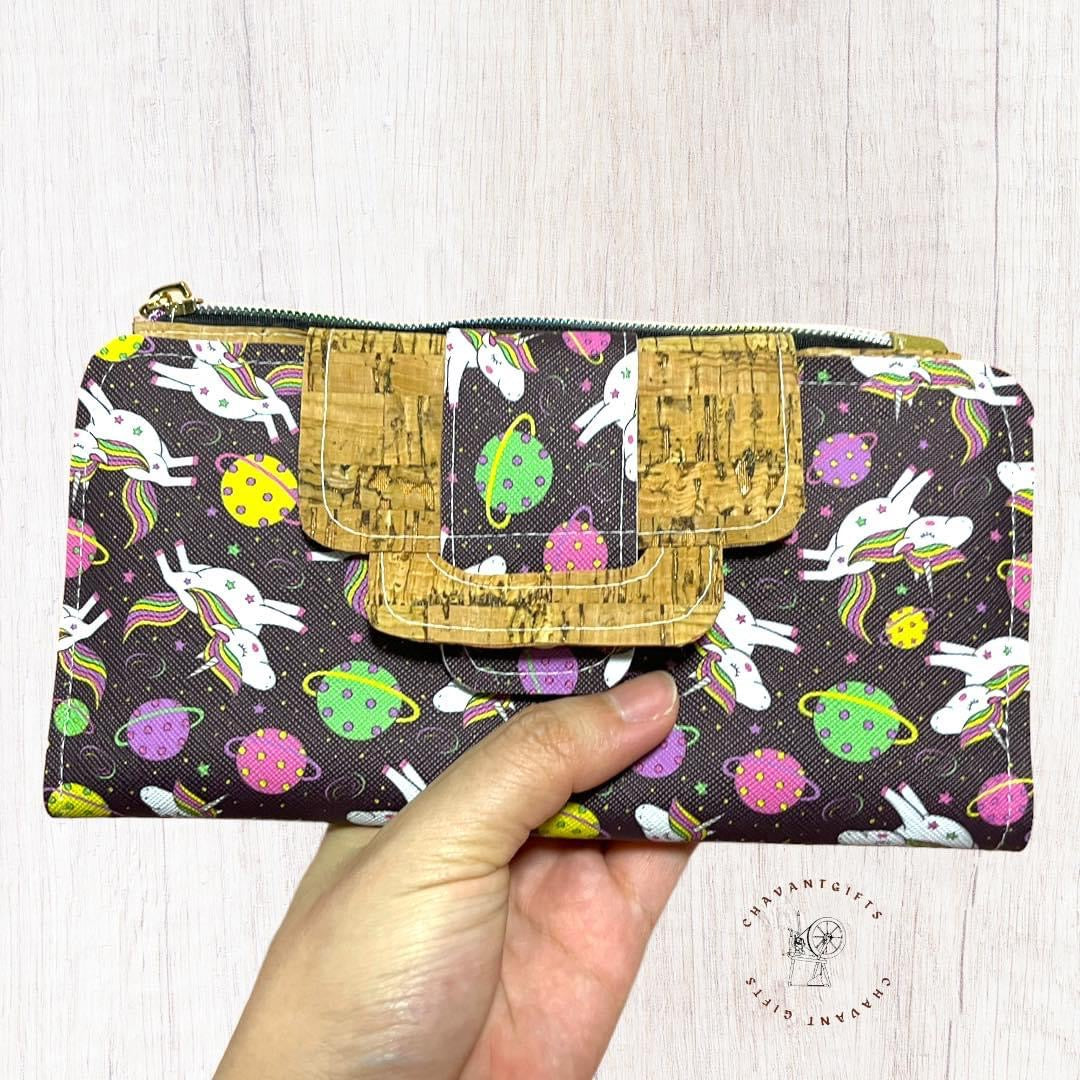 Faith Clutch PDF sewing pattern (includes SVGs)