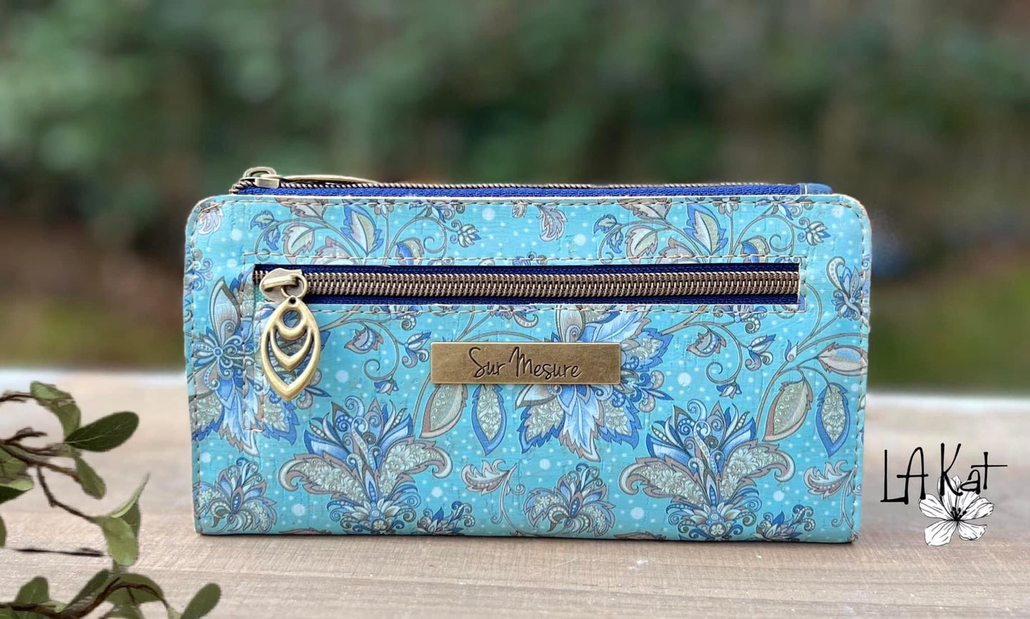 Faith Clutch PDF sewing pattern (includes SVGs)