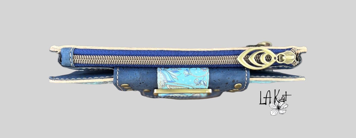Faith Clutch PDF sewing pattern (includes SVGs)