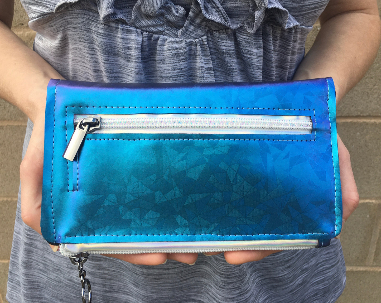 Faith Clutch PDF sewing pattern (includes SVGs)