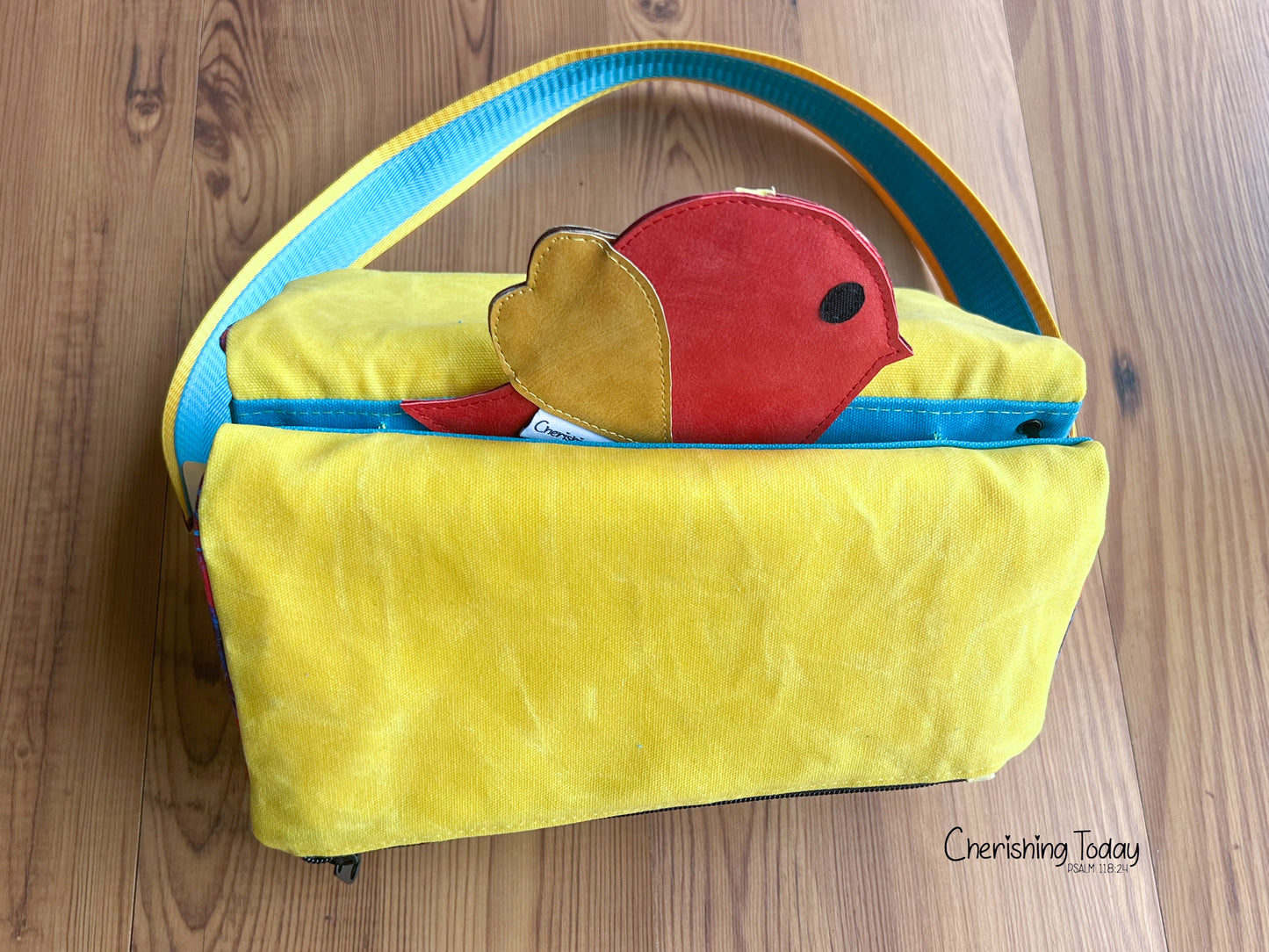 Songbird Crossbody PDF sewing pattern (includes SVGs & Projector)